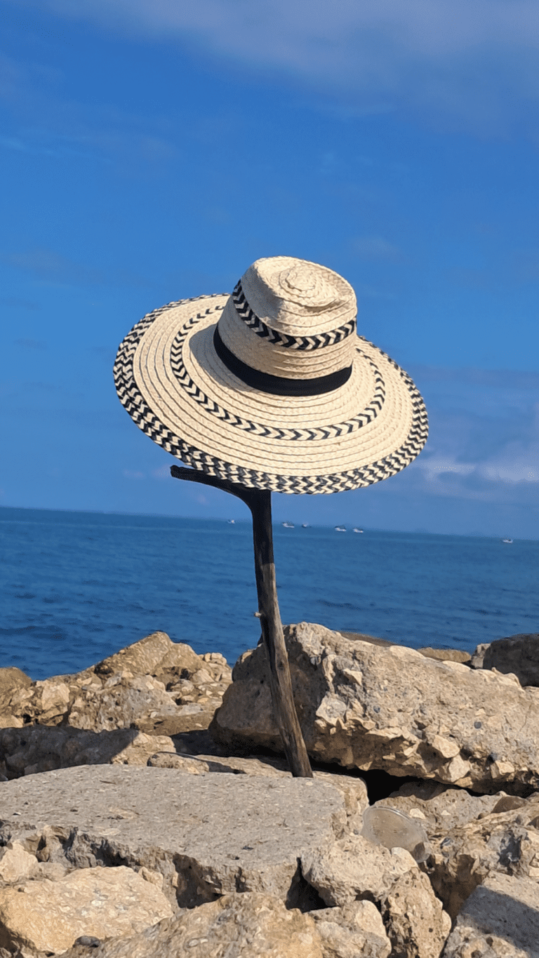 20251206_092336 - Artesania CattaleyaGuz