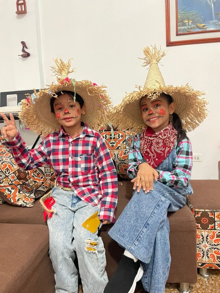 ad82d483-8ad4-4af9-8fee-1fbc32017cbd - Astrid Quintero